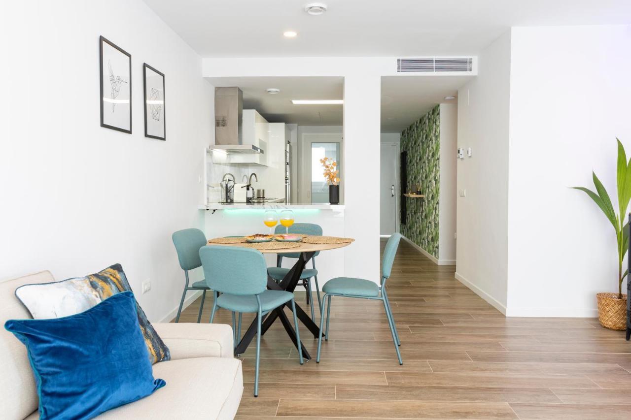 Fabuloso Apartamento Nuevo Con Parking Y Piscina Málaga Eksteriør billede