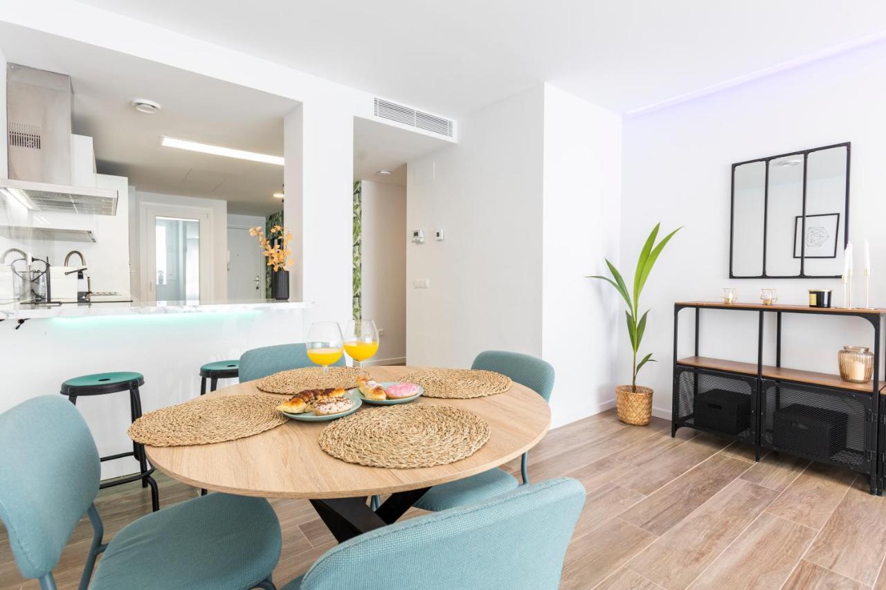 Fabuloso Apartamento Nuevo Con Parking Y Piscina Málaga Eksteriør billede