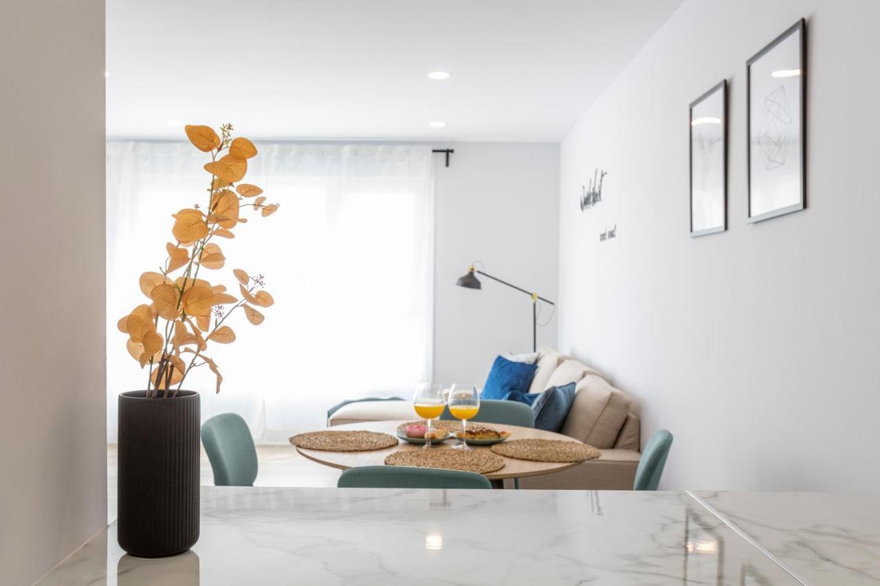 Fabuloso Apartamento Nuevo Con Parking Y Piscina Málaga Eksteriør billede