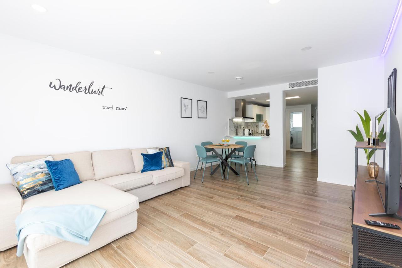 Fabuloso Apartamento Nuevo Con Parking Y Piscina Málaga Eksteriør billede