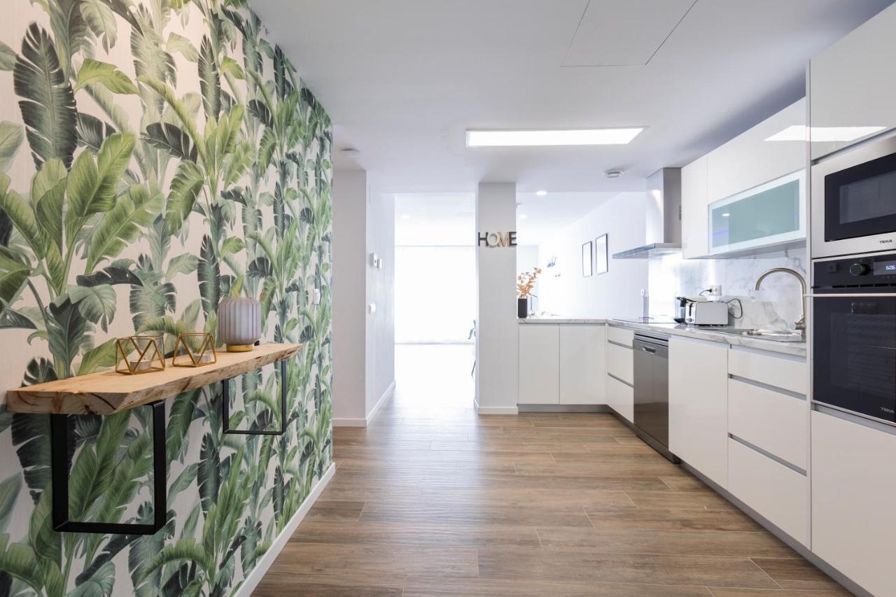 Fabuloso Apartamento Nuevo Con Parking Y Piscina Málaga Eksteriør billede