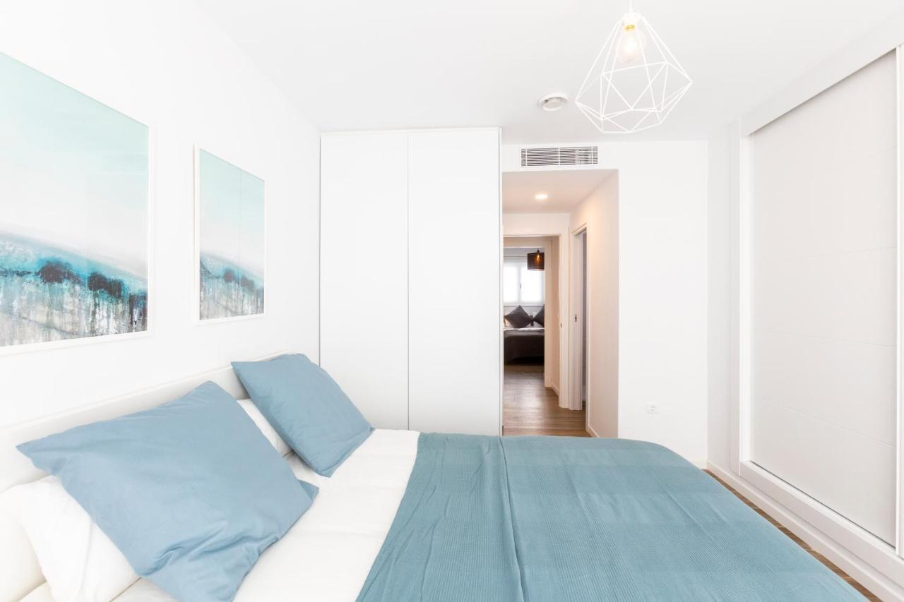 Fabuloso Apartamento Nuevo Con Parking Y Piscina Málaga Eksteriør billede