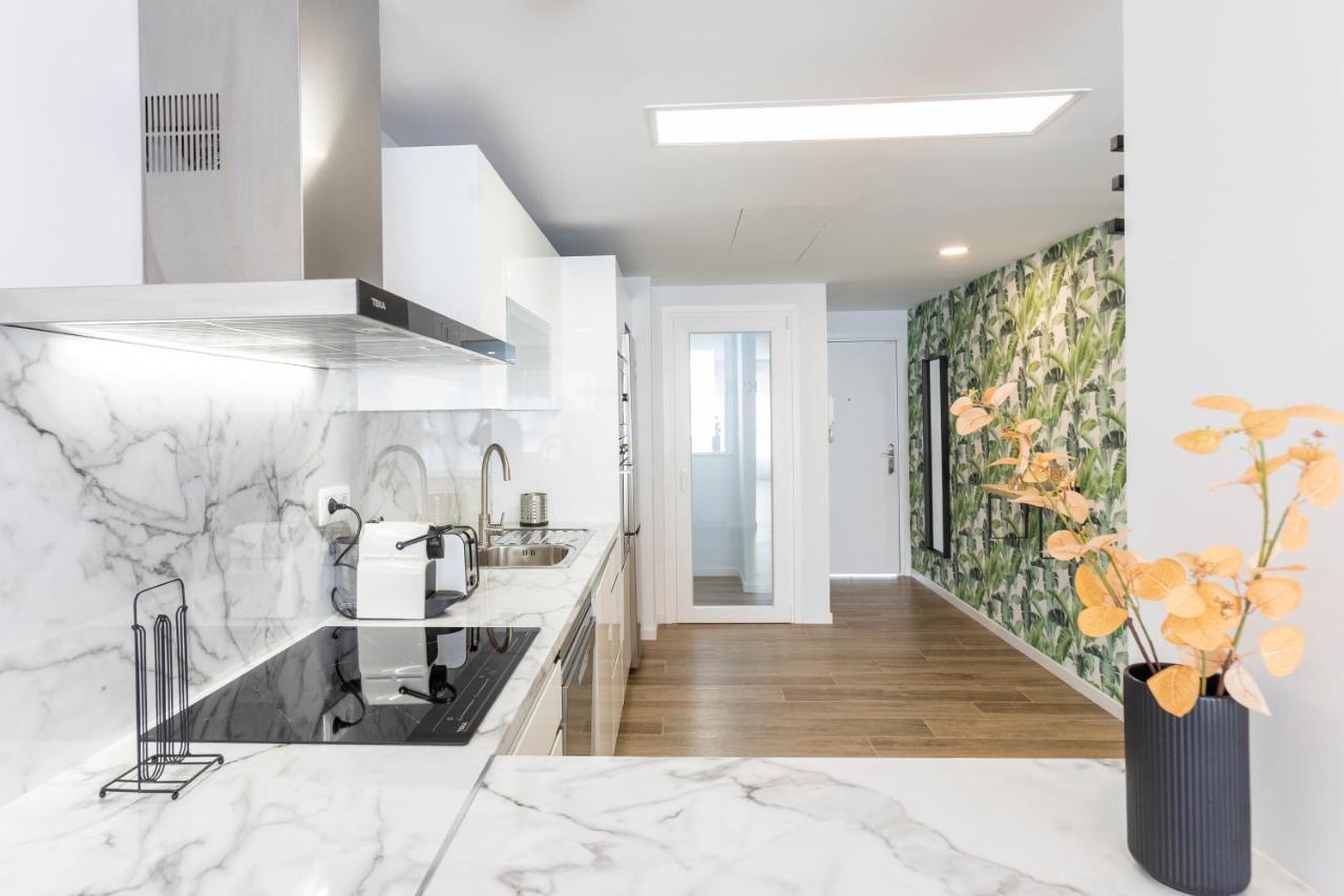 Fabuloso Apartamento Nuevo Con Parking Y Piscina Málaga Eksteriør billede