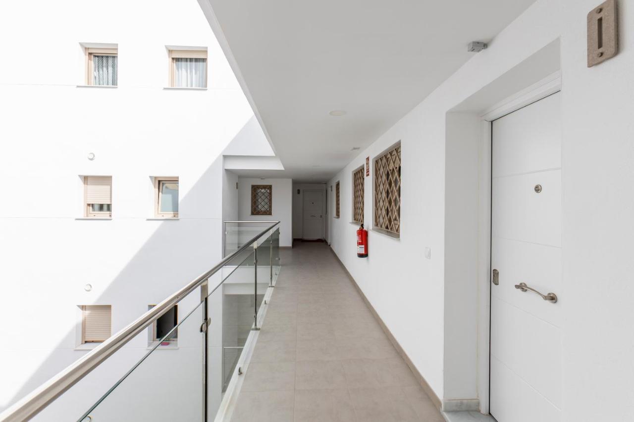 Fabuloso Apartamento Nuevo Con Parking Y Piscina Málaga Eksteriør billede