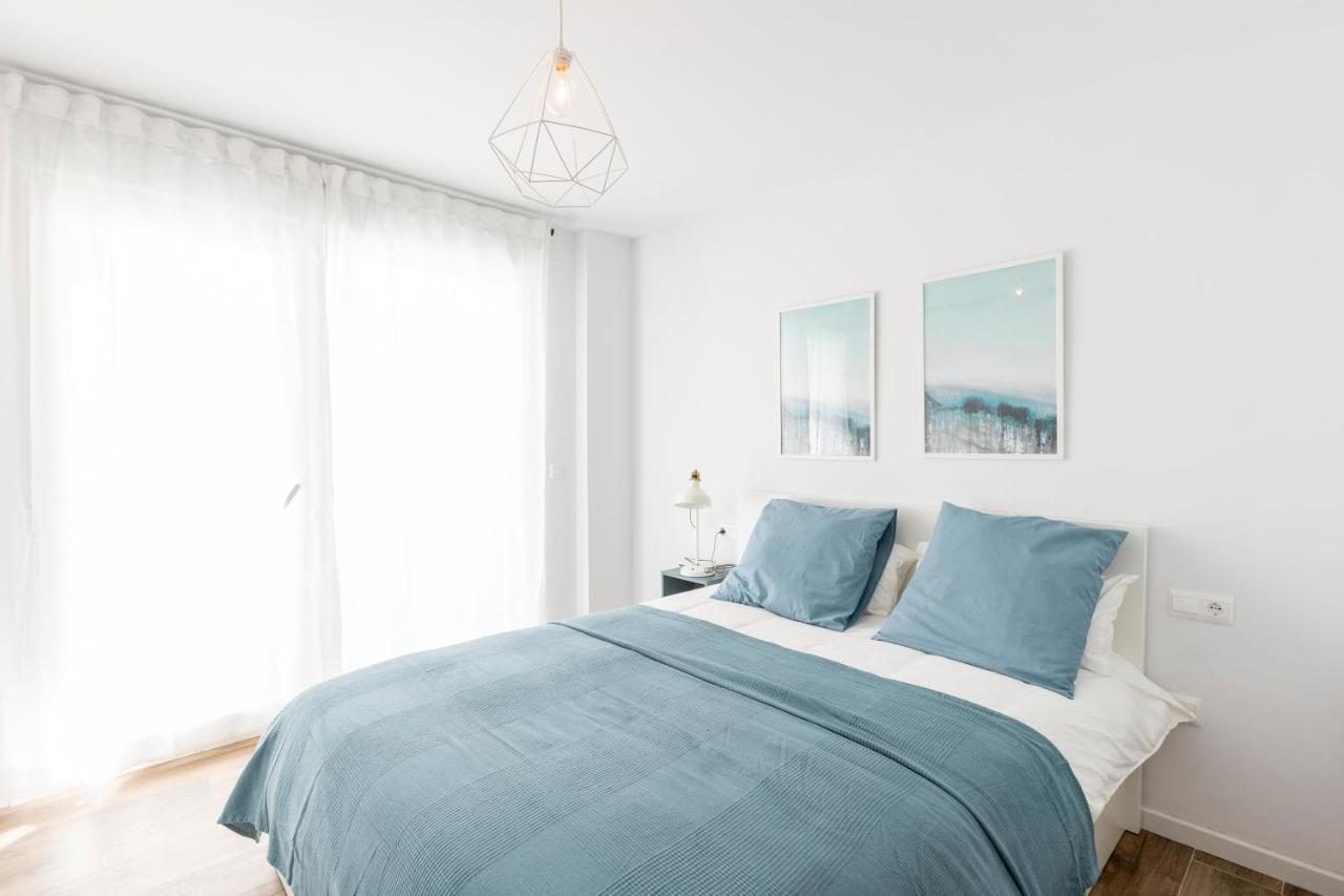 Fabuloso Apartamento Nuevo Con Parking Y Piscina Málaga Eksteriør billede