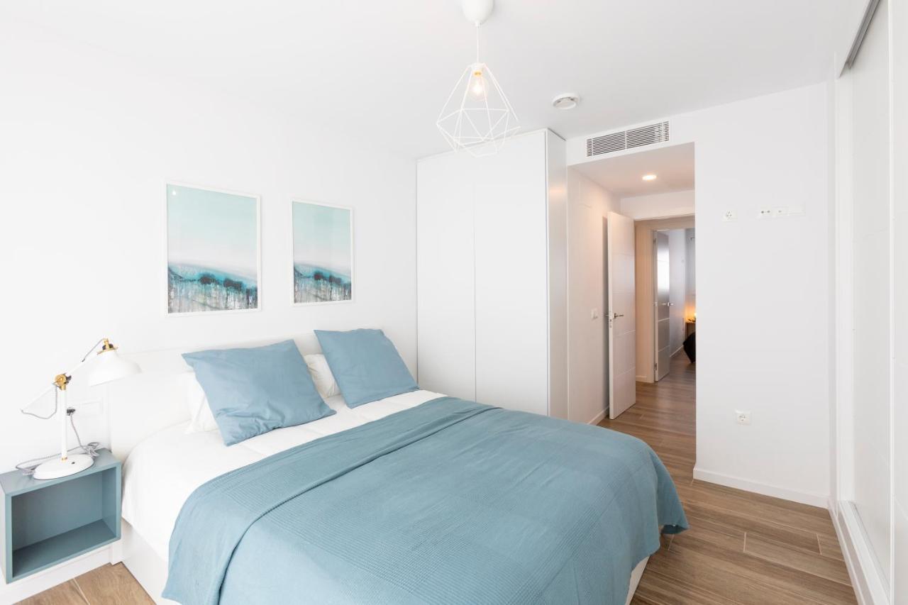 Fabuloso Apartamento Nuevo Con Parking Y Piscina Málaga Eksteriør billede
